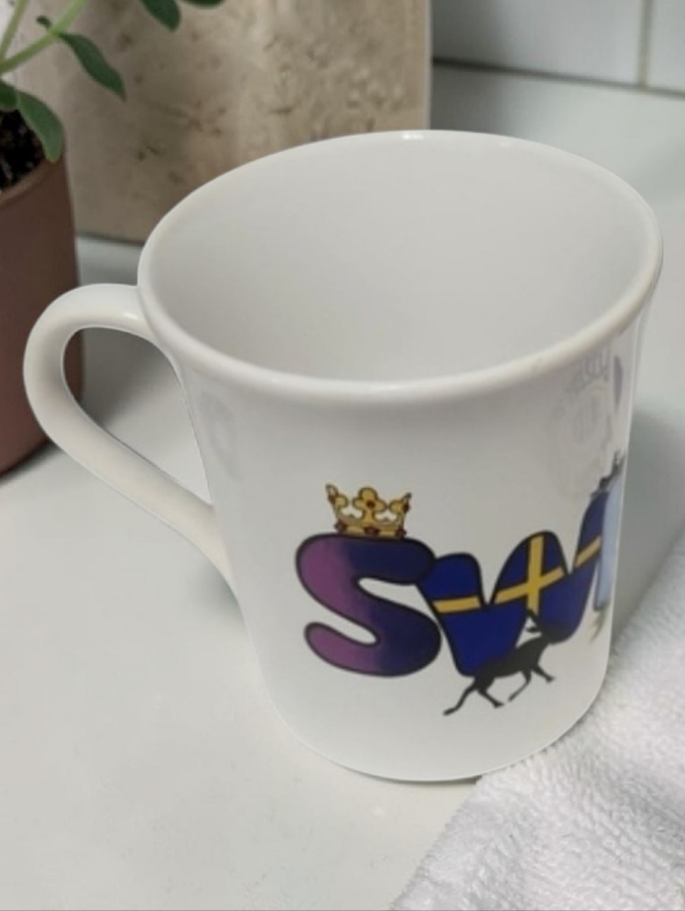 Excellent Condition One Of A Kind White Mug with Sweden Design